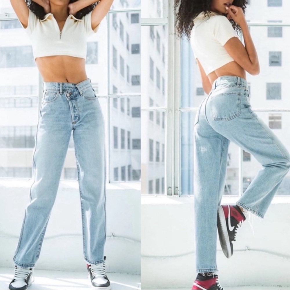 Revice 90’s asymmetrical button jeans